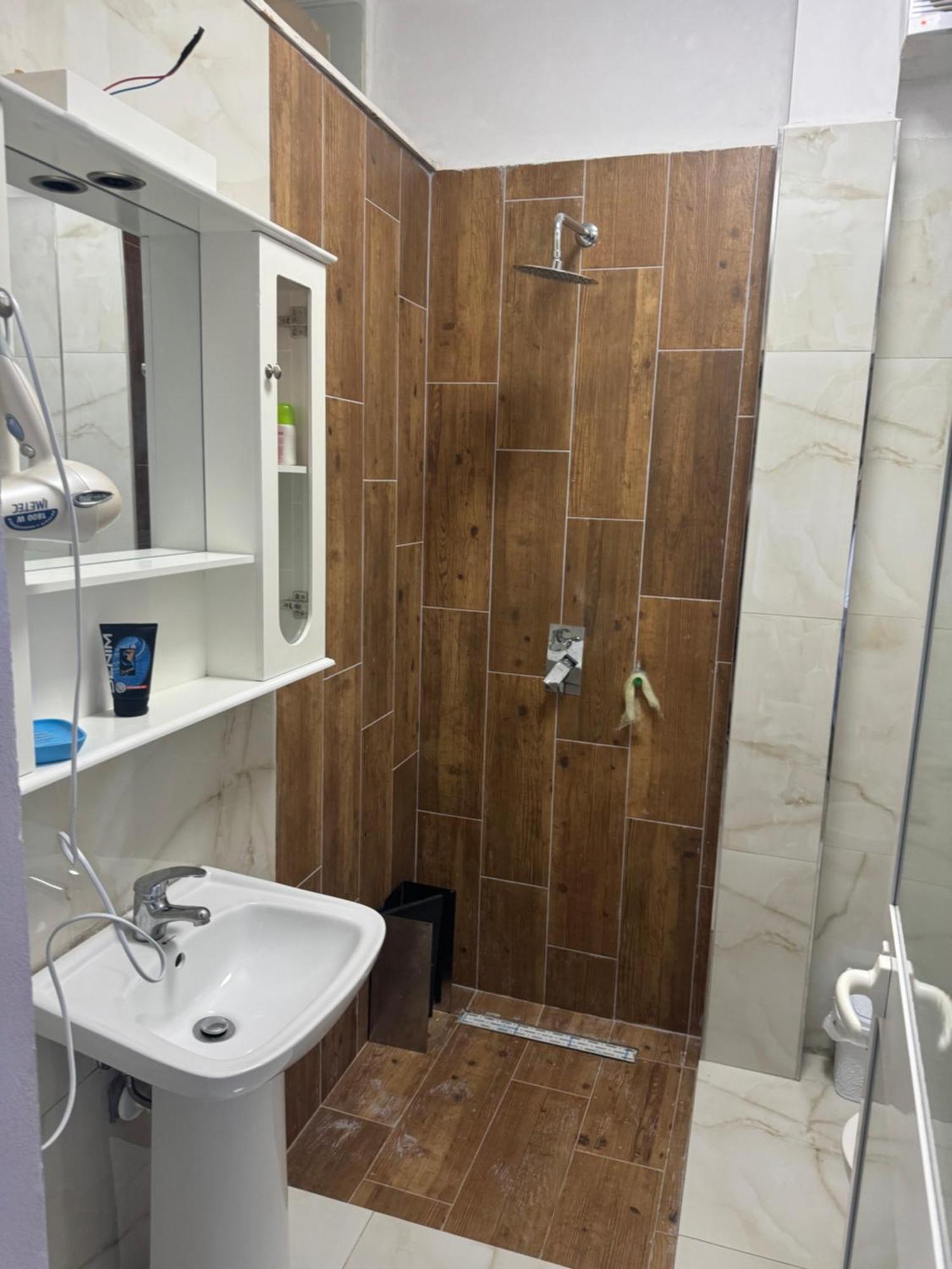 Nostalgic Sea View Apartments Durres Bagian luar foto